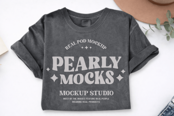 Download CC1717 Pepper Flat Lay T-shirt Mockup - Mockup Collection